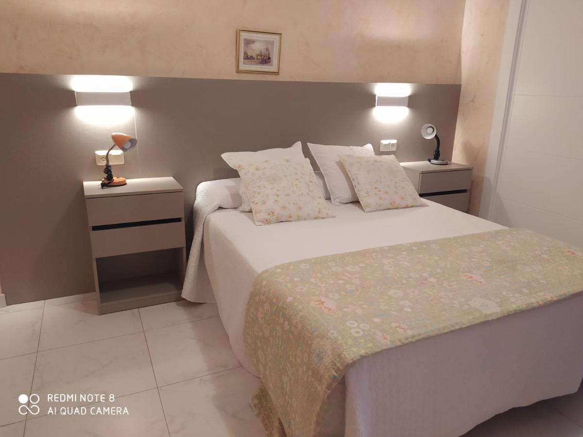 Apartamentos De Uso Turistico Fontina - Playa Montalvo - Sanxenx0 -Pontevedra 산신소 외부 사진