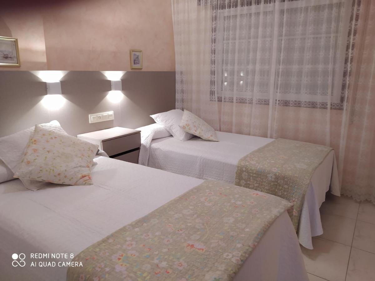 Apartamentos De Uso Turistico Fontina - Playa Montalvo - Sanxenx0 -Pontevedra 산신소 외부 사진